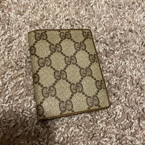 Gucci wallet/cardholder